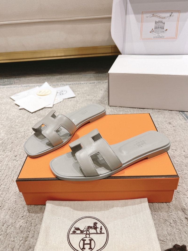 Hermes Slippers